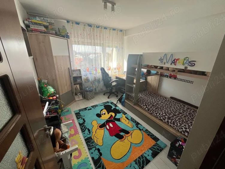 Apartament zona linistita , curte interioare cu parcare - 4