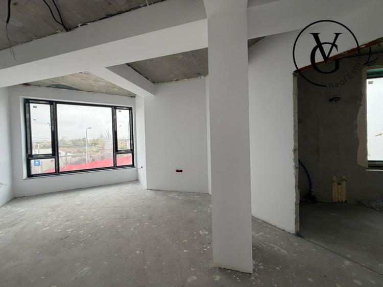 Vila noua  | vedere la lac | Constanța, Palazu Mare - 5