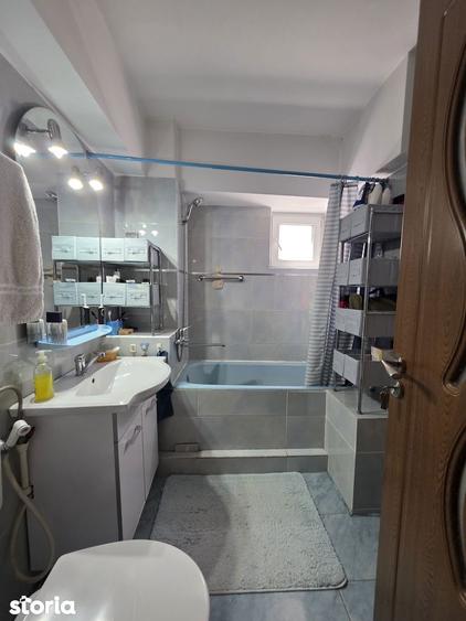 Apartament spa?ios -Etaj 2- Electroputere Mall -Oportunitate-90mp - 3