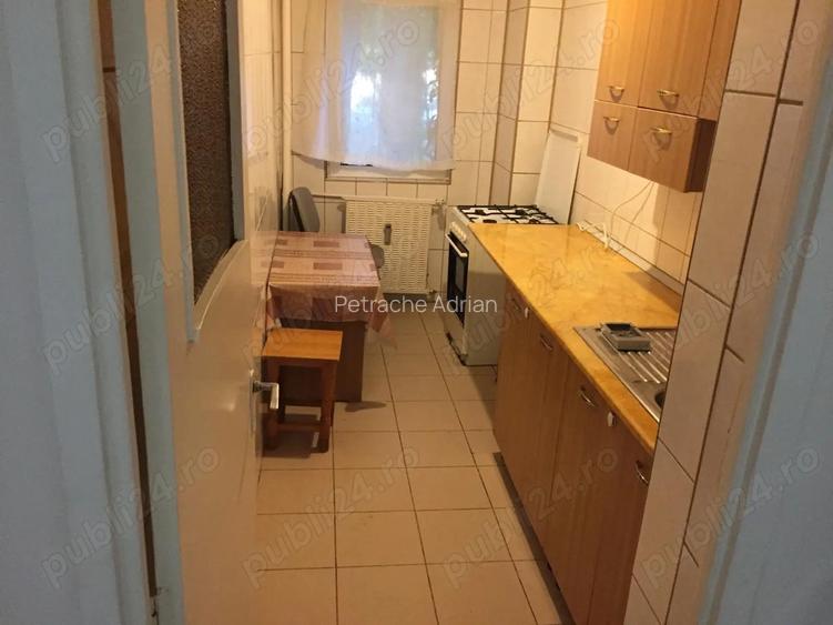 Garsoniera Sector 3 Zona Metrou Costin Georgian