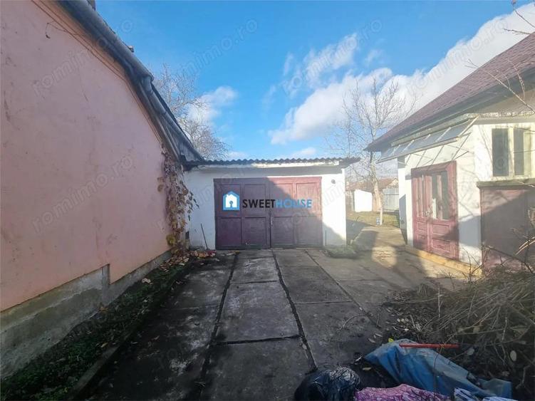 Casa de vanzare cu 4 camere si anexe in Fagaras. - 15