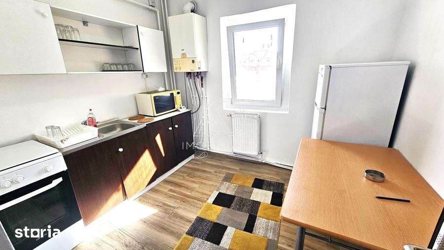 Apartament cu 2 camere decomandat în Central