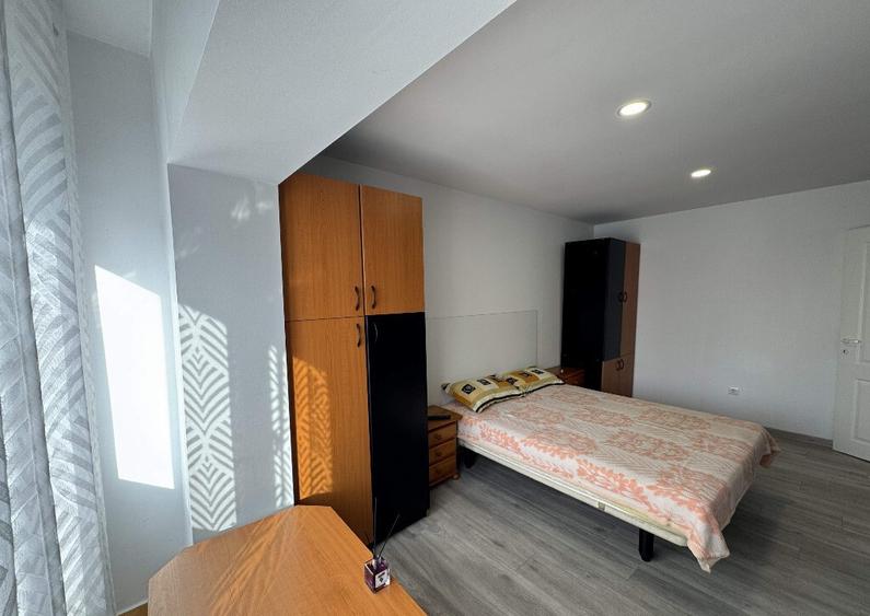 1 cam, etaj 1, 27 mp, renovata, C.T. proprie, mobilata,utilata, Cuza V - 31