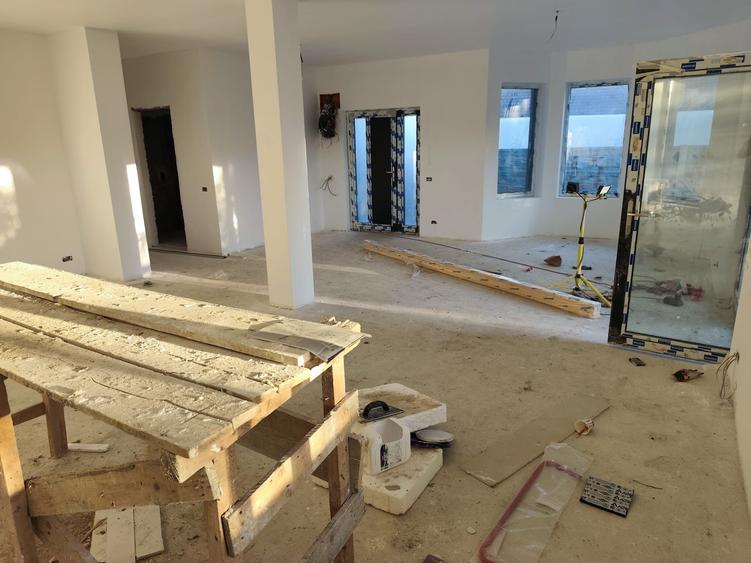 FARA COMISIOANE in Gulia vatra Satului la drum asfaltat casa 4 camere 2 bai P+M - 14