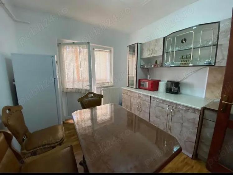 Apartament cu 3 camere de inchiriat in Calimanesti Valcea - 2