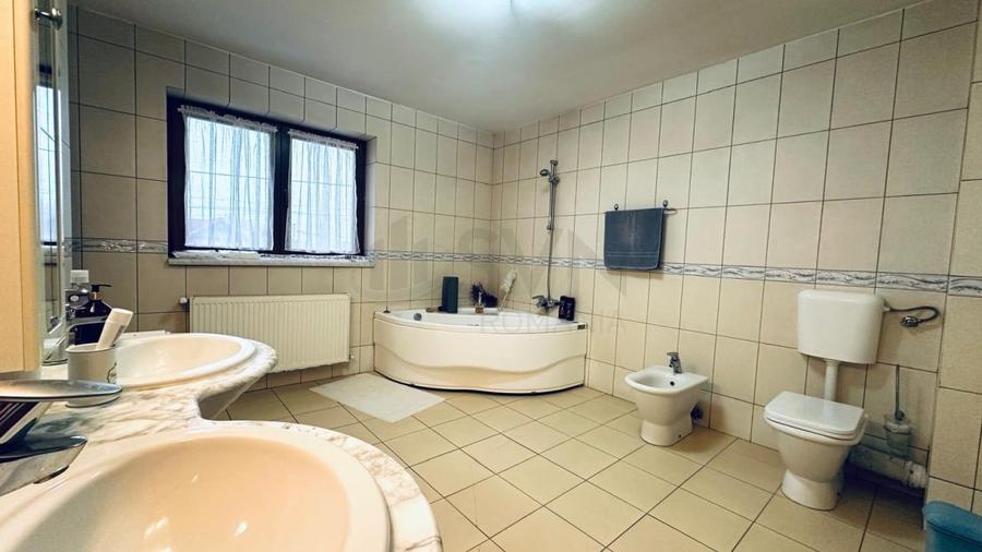 REV2004578 Vila de vanzare cu mansarda si teren de 1760 mp Corbeanca - 9