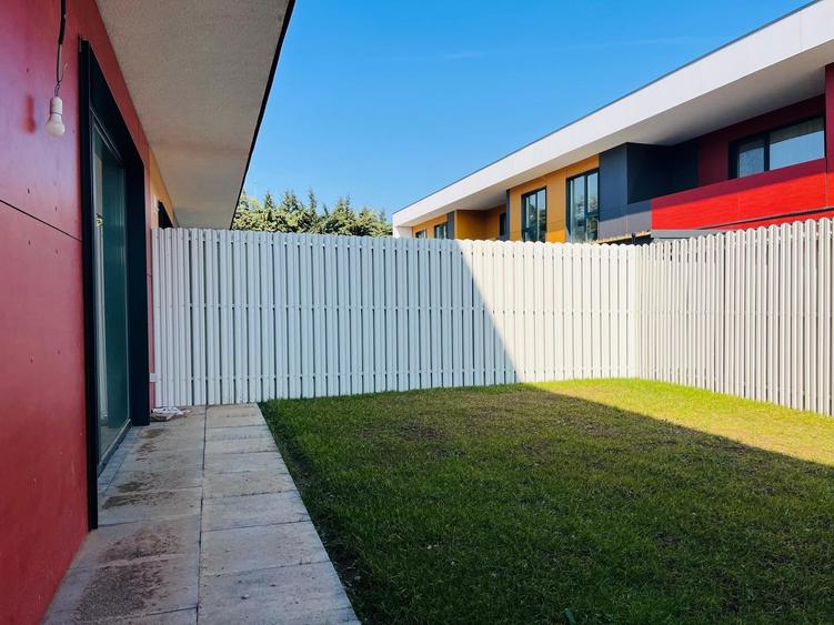 Casă înșiruită cu 3 dormitoare în Proiectul H4L - 1