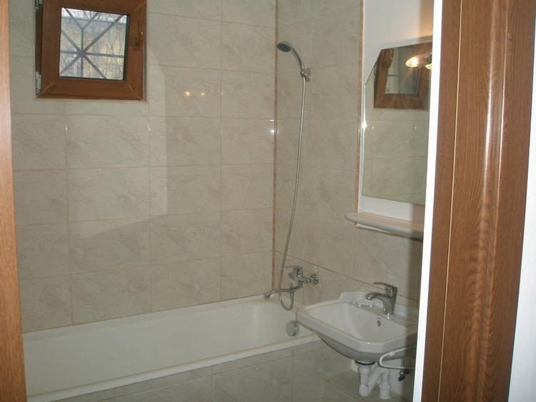 Particular, 2 camere, zona Club Dinamo - 2