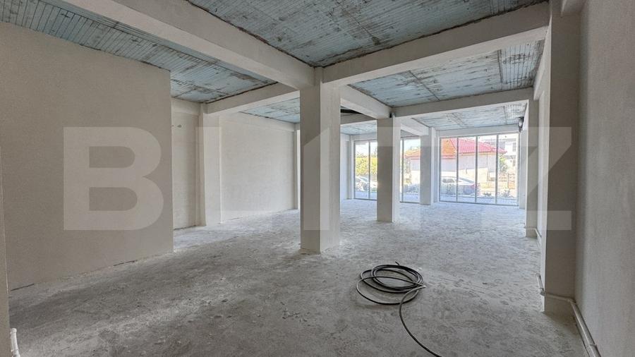 Spatiu comercial parter bloc nou, 109 mp open space, vitrina, terasa, Brestei - 5