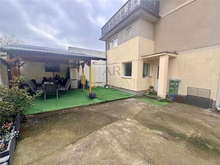 Vanzare apartament in casa, curte proprie, Ploiesti, zona centrala. - 1