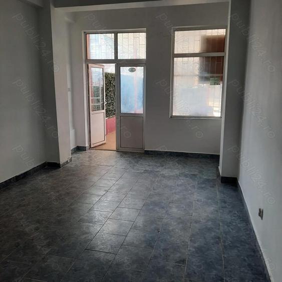 Inchiriez spatiu comercial 23mp in Boto?ani B-dul George Enescu Nr.26 . - 5
