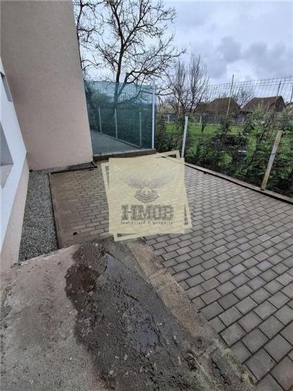 Casa rezidentiala 5 camere 2 bai  parcare  Sura Mica - 3