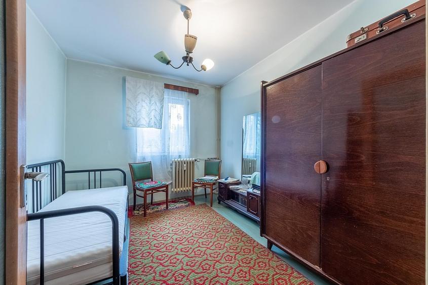 Berceni, Piata Sudului, 3 camere, et.1/4 - 5