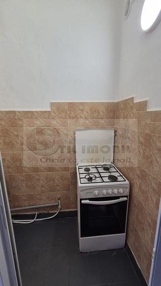 GARSONIERA  LIBERA  ETAJ 2 DIN 3  BAZA 3 - 12