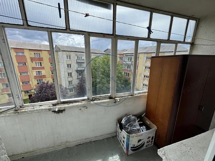 Garsonieră decomandată în Central
