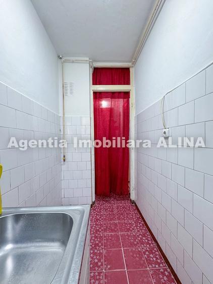 Apartament cu 2 camere semidecomandat în Dacia