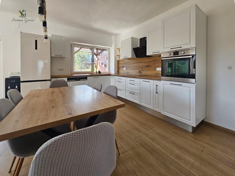 Duplex cu 6 camere cu Garaj în Tărlungeni
