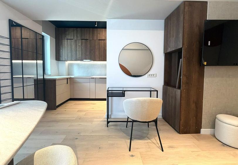 Apartament cu 2 camere decomandat, mobilat în Nord