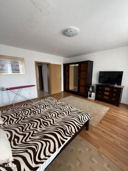 Casă cu 3 camere cu Teren 160 Mp în Central