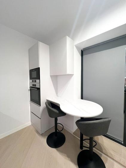 Apartament cu 3 camere decomandat, mobilat în Pipera
