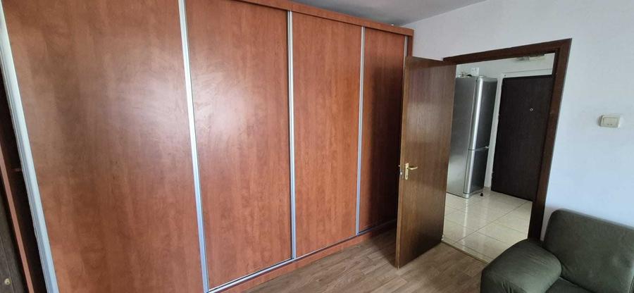 Apartament cu 2 camere în 1 Decembrie 1918