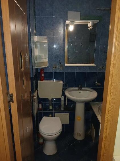 Inchiriez apartament 2 camere, decomandat,utilat, parcare 7 min Metrou Pia?a Sudului - 10