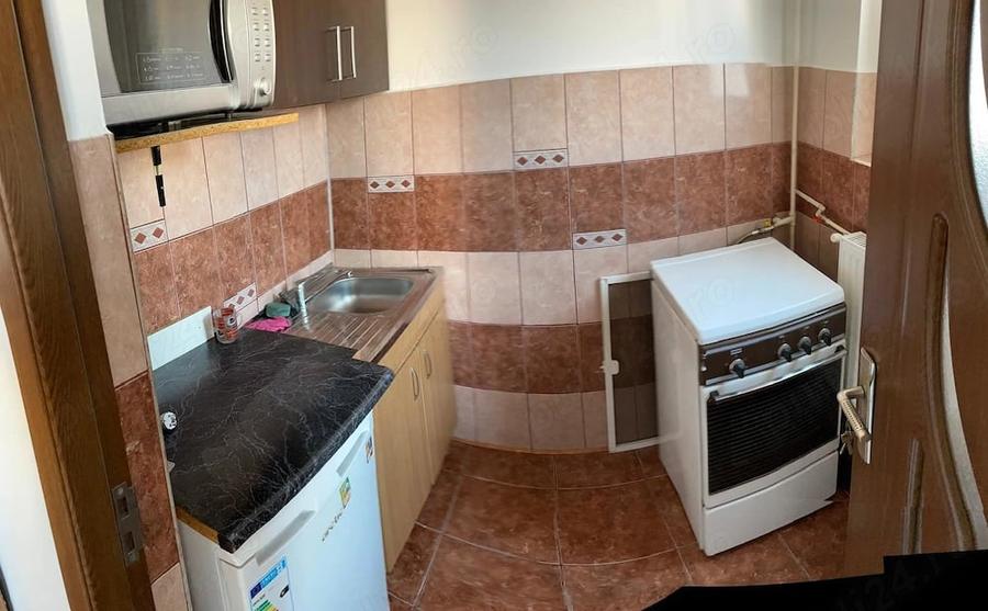 Garsonieră decomandată în Micălaca