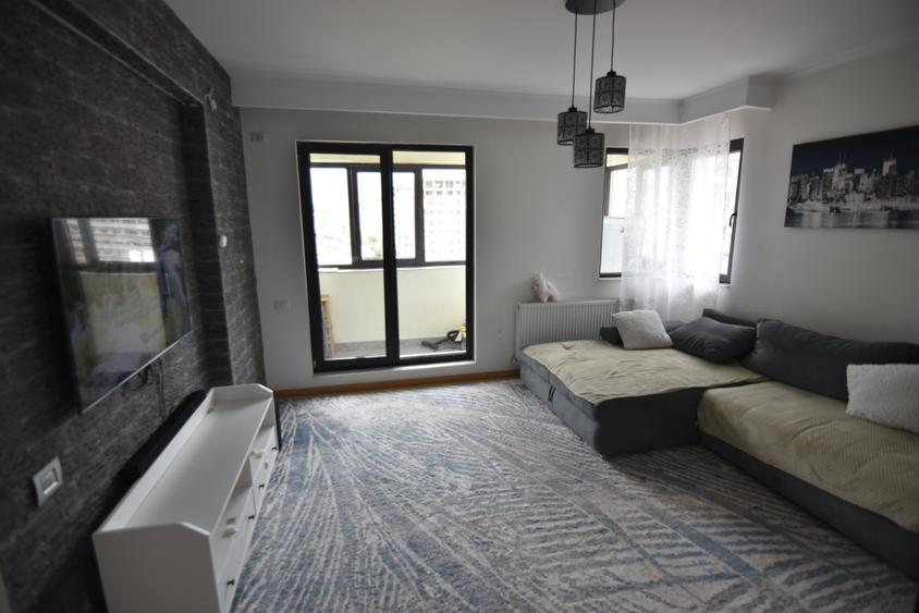Apartament cu 3 camere decomandat în Chiajna