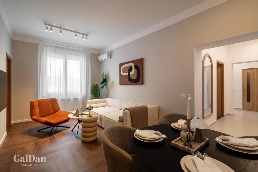 Apartament cu 3 camere, mobilat în Universitate