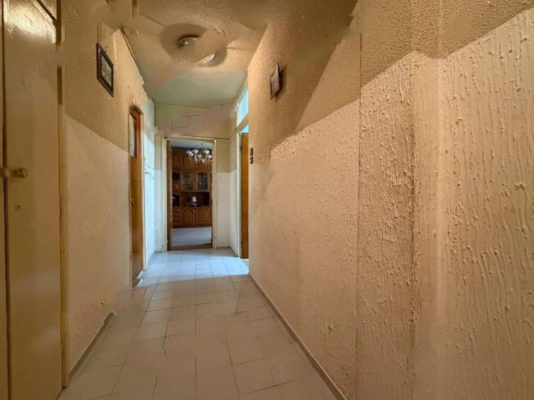 Apartament cu 2 camere decomandat în Colentina