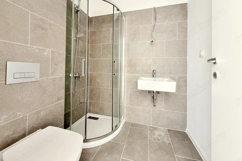 Apartament cu 3 camere decomandat în Chitila