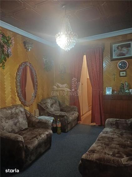 Apartament cu 4 camere decomandat în Vasile Aaron