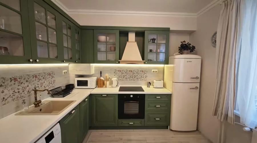 Apartament cu 2 camere decomandat în Aviației