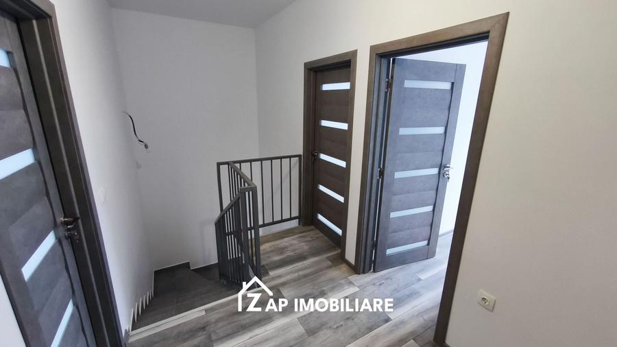 Duplex cu 4 camere cu Canalizare în Sângeorgiu de Mureș