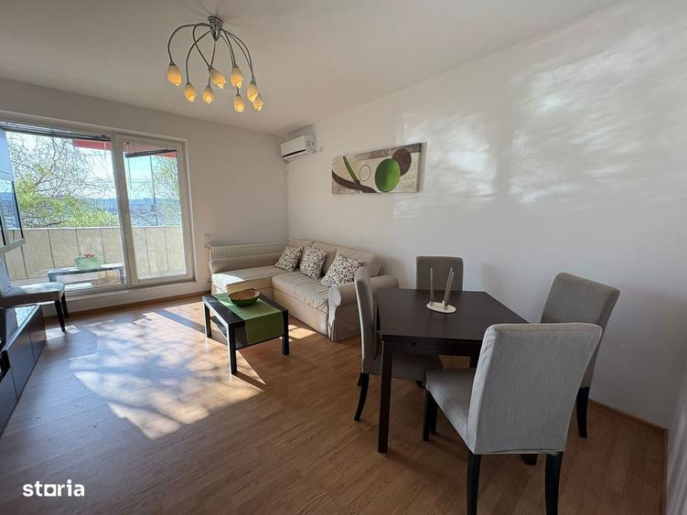 Apartament cu 2 camere decomandat, mobilat în Metalurgiei