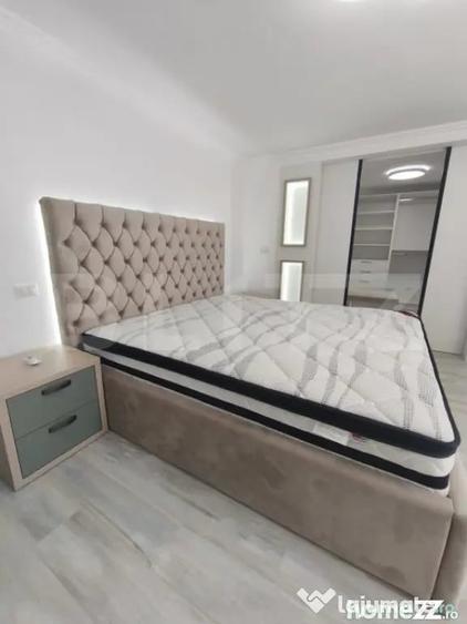 Casa Premium cu 6 camere, 238 mp utili, zona centrala, Radau - 5
