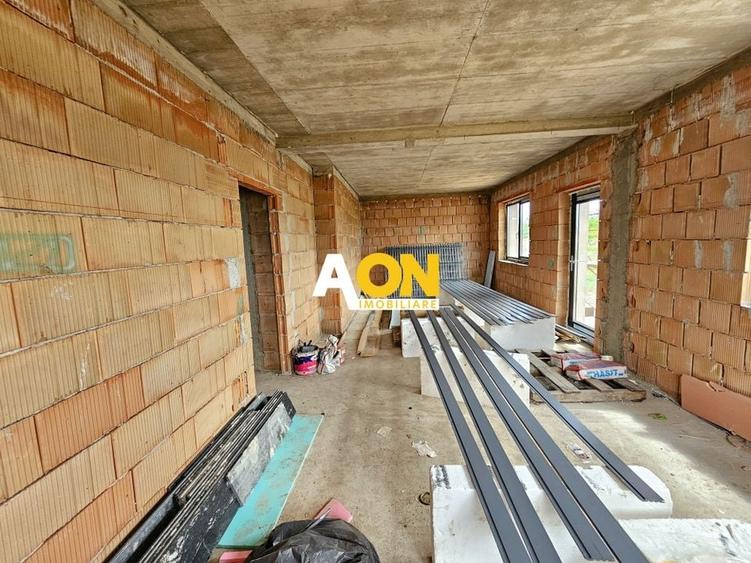 Casa semifinisata, 4 camere, 554 mp teren, Cetate - 1