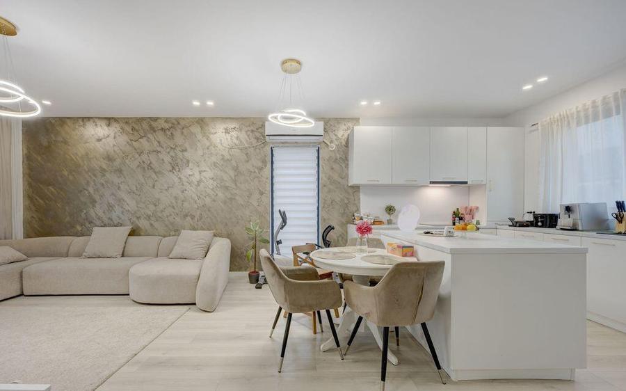 Vila parter mobilata si utilata Tunari - 7