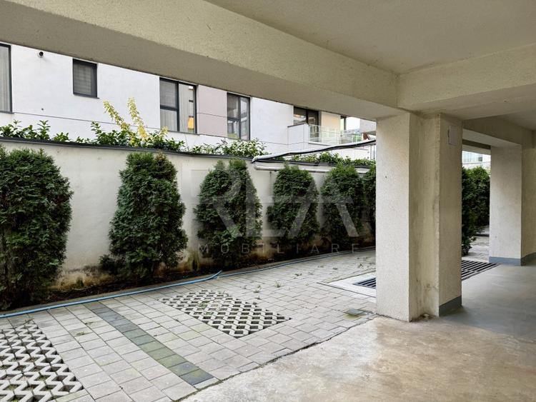 Loc de parcare Str. Petru Rares 13 - zona Victoriei - 2