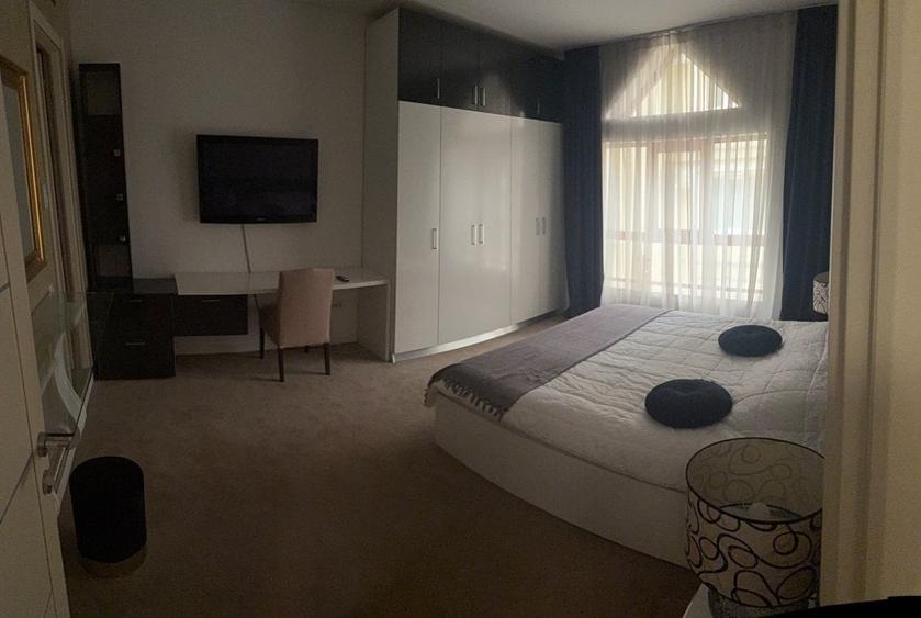 Herăstrău Triplex cu lift în interiorul apartamentului - 3