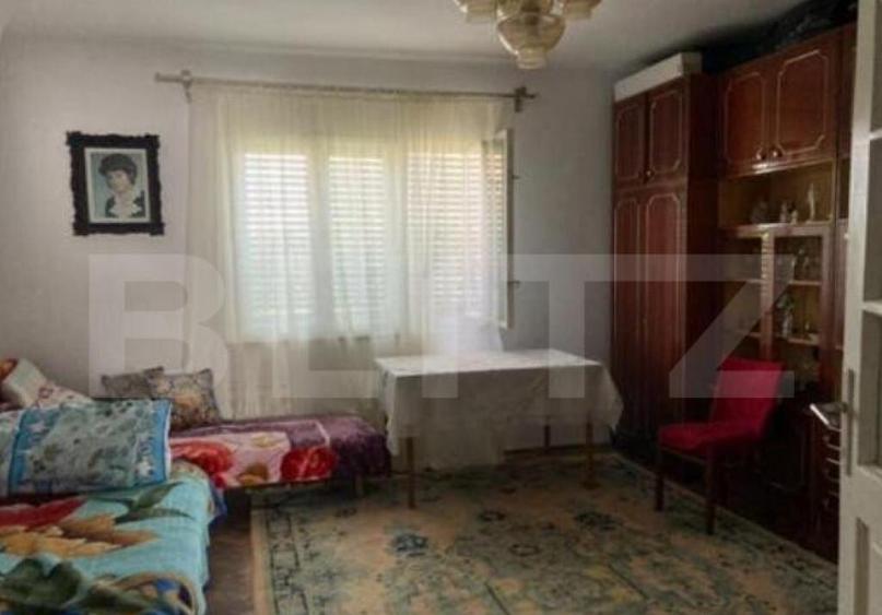 Casa de vanzare, cu 6 camere, 218,44 mp, zona Tasnad - 7