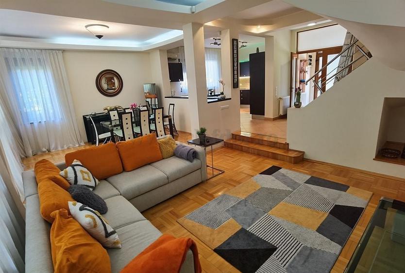 Casă individuală cu 6 camere cu Piscina în Pipera