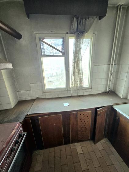 Ap. 3 camere decom.,2 bai,3 balcoane Ion Luca - 3