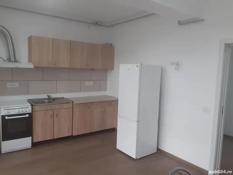 Inchiriez ap 3 cam nou - 2