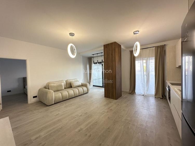 SUPER PREȚ!!Apartament 2 camere 60 mp(terasa 140mp)