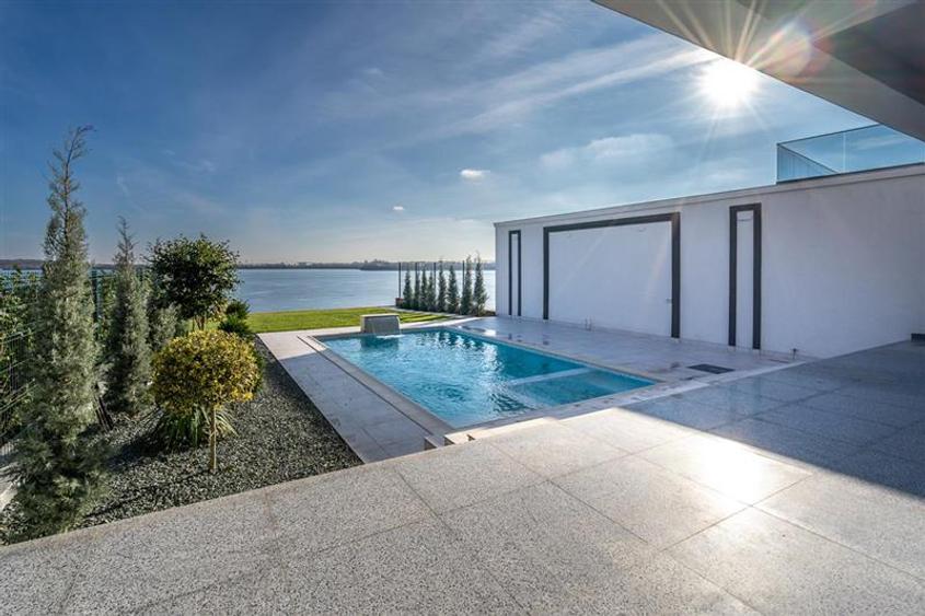 VILA INDIVIDUALA LIPITA,5 CAMERE,453 MP,TEREN 587 MP,PISCINA,DESCHIDERE LAC - 26