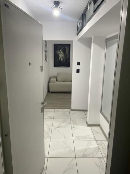 Apartament 40mp 2 camere, ostroveni etaj 3 renovat total, centrala ter - 5