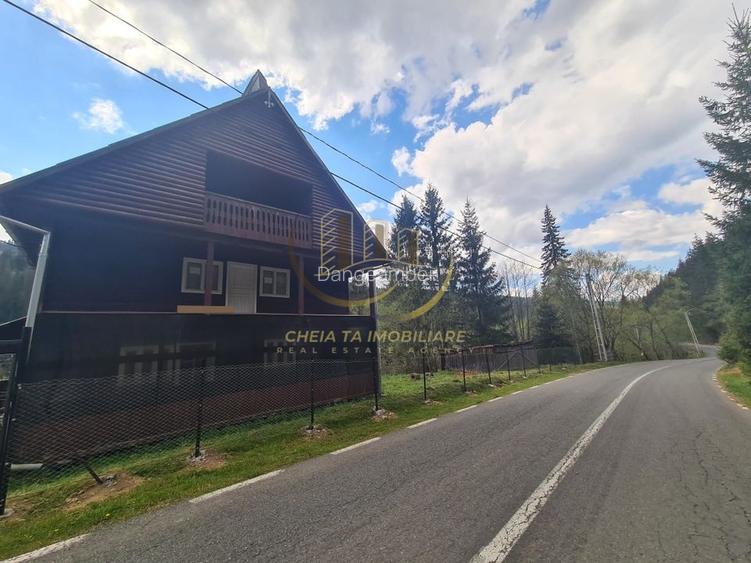 Cabana de munte cu 2543 mp teren, aproape de pârtia Mărișel și Lacul Beliș