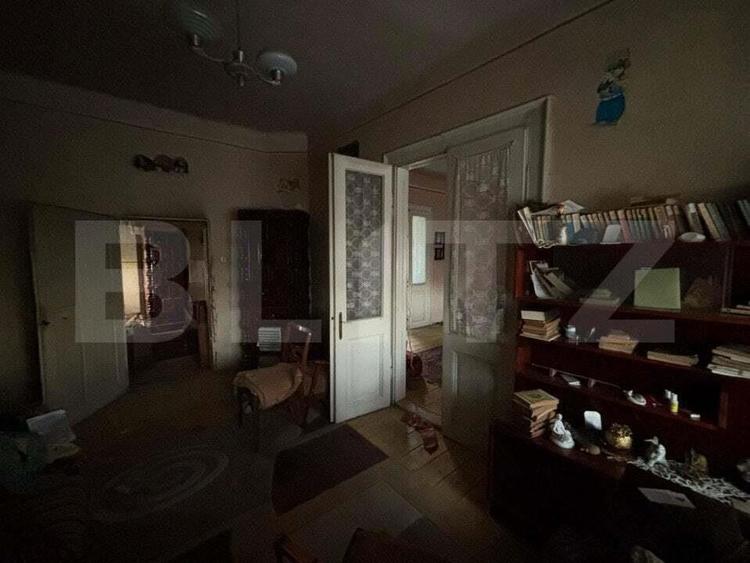 Casa de vanzare in suprafata de 100 mp localizata central in Simleul Silvaniei - 5