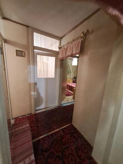 De vanzare apartament cu 3 camere in zona Torontalului-Bucovinei - 1